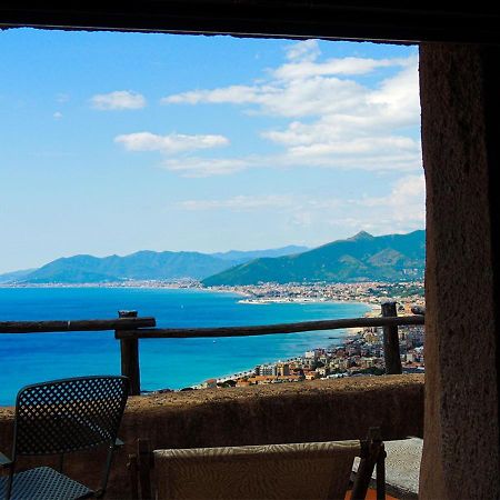 Bed and Breakfast Blu Oltremare Borgio Verezzi Exterior foto