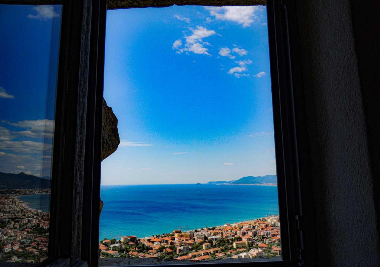 Bed and Breakfast Blu Oltremare Borgio Verezzi Exterior foto